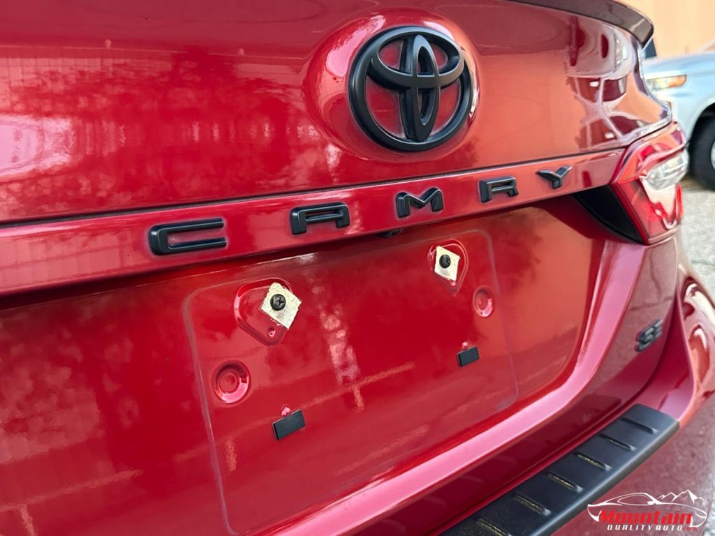 10.-Rear Emblem