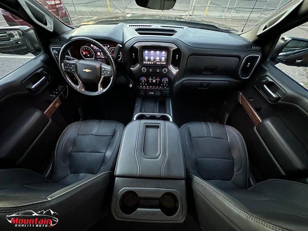 15.-Interior Panoramic