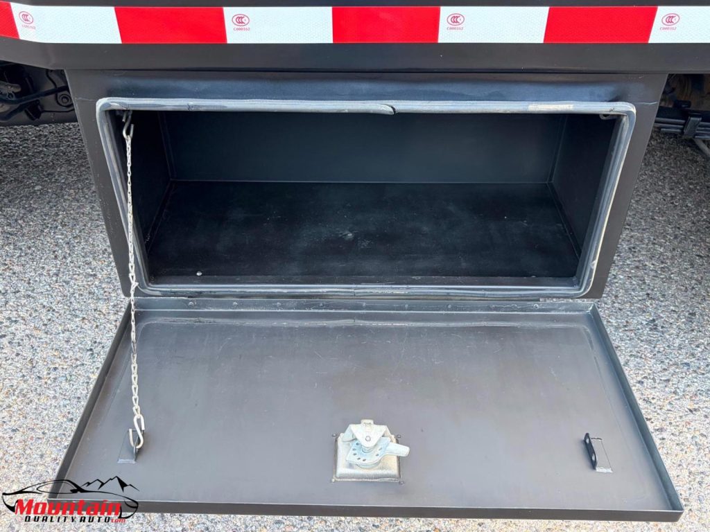 2016 RAM Ram 3500 Chassis Cab Tradesman - Photo 11