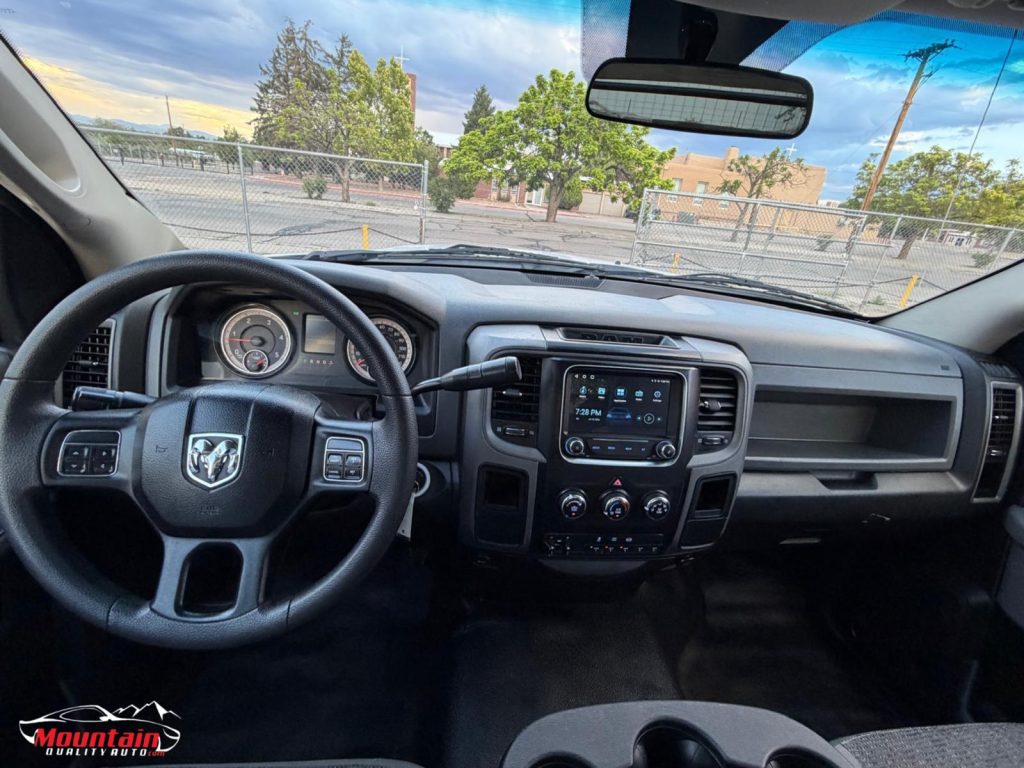 2016 RAM Ram 3500 Chassis Cab Tradesman - Photo 17